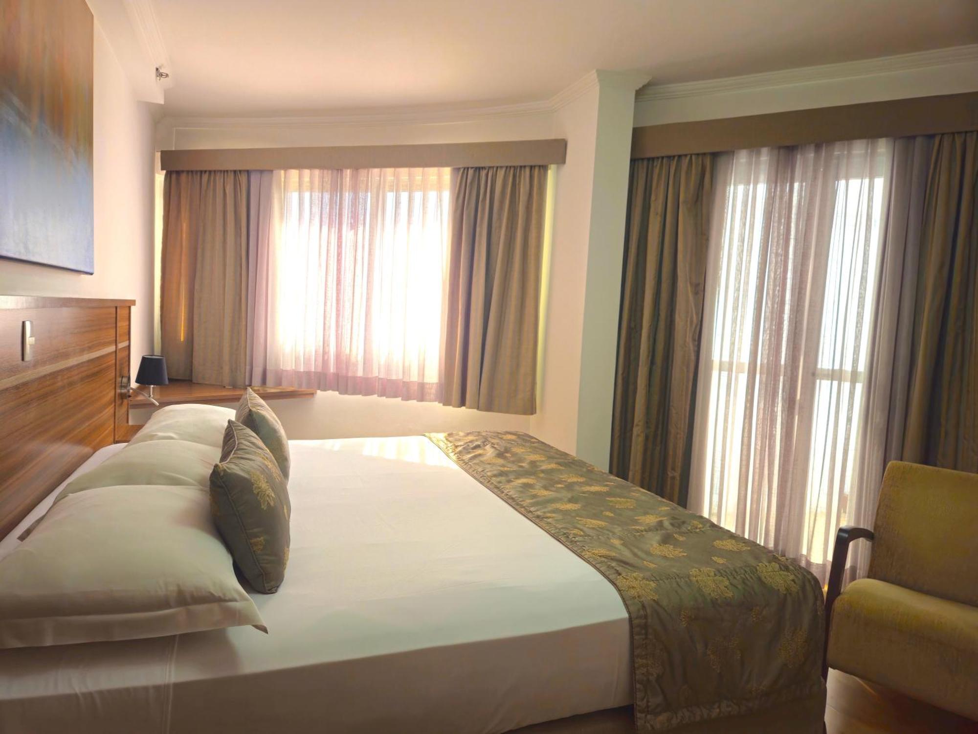 Faro Hotel São José dos Campos Dış mekan fotoğraf